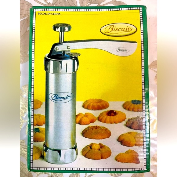 Biscuit Press Set Cookie Maker Kit Dough Biscuits Making Tools 20 Discs - Picture 1 of 4